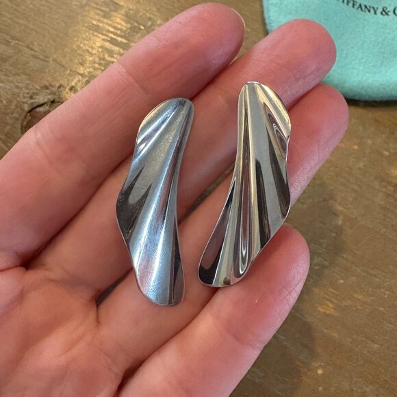 Tiffany's High Tide Earrings - Picture 2 of 5